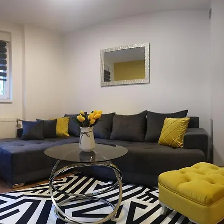 Apartament Sunflower *