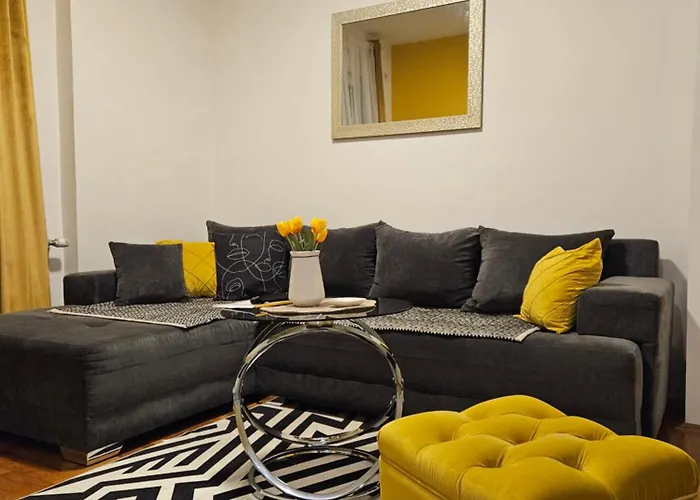 Sunflower * Σρέμσκα Μιτρόβιτσα